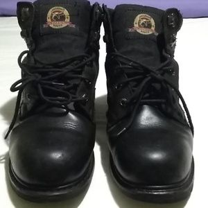 Boots Brahma size 12w